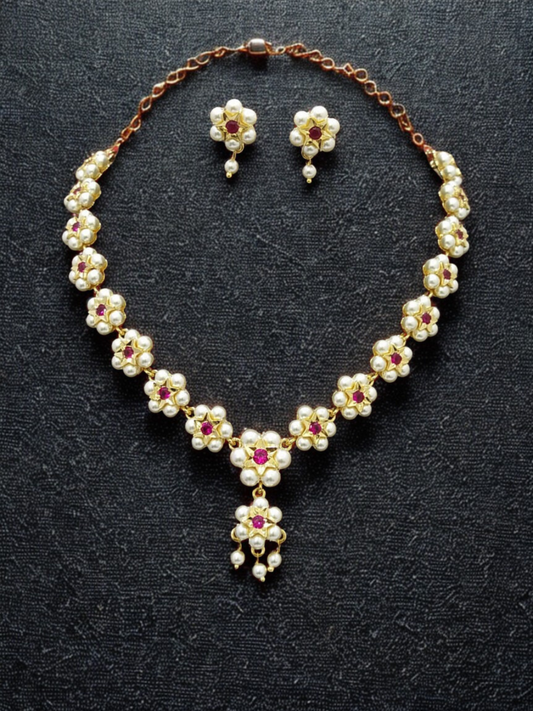 SIYA Traditional gold-plated pearl necklace