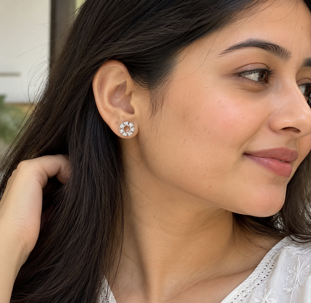 925 Sterling Silver Round Sparkling Stone Stud Earrings for Women