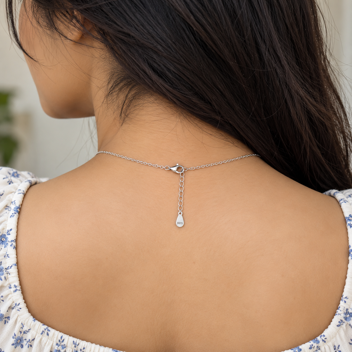 925 Sterling Silver Mother of Pearl Heart Pendant Necklace for Women