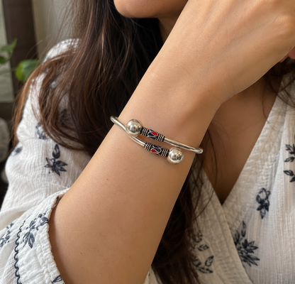 925 Sterling Silver Hollow Women's Bracelet with Red & Blue Enamel Detailing | SiyaJewel